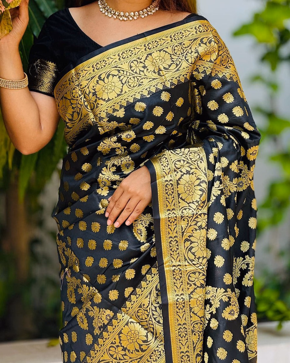 Black saree gift packag. টাঙ্গাইলের কাতান শাড়ি — image 3