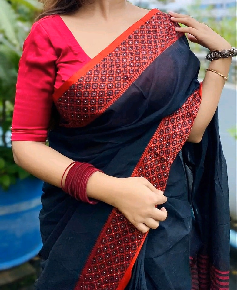 স্পেশাল গিফট শাড়ি কম্বো SC-86 ব্লাক শাড়ি — image 3