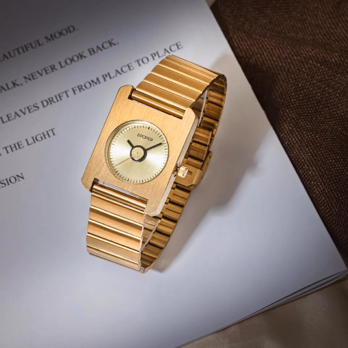 Elegant Square Quartz Watch Stainless Steel Luxury Wristwatch — image 8