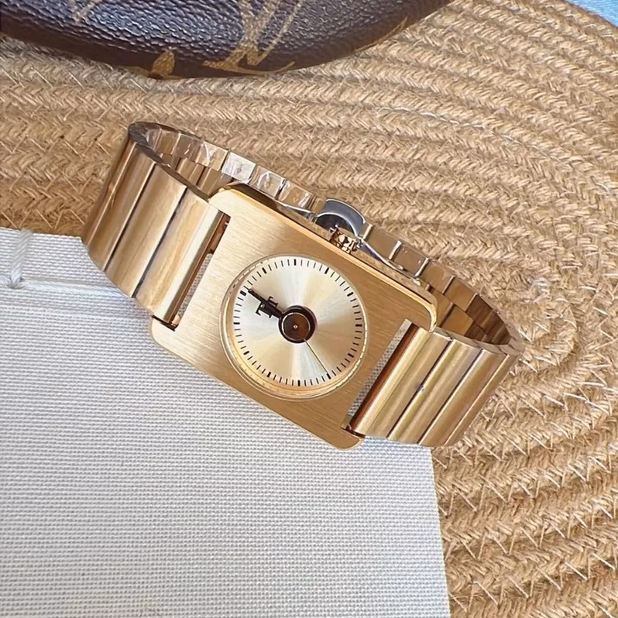 Vintage Square Quartz Watch — image 7