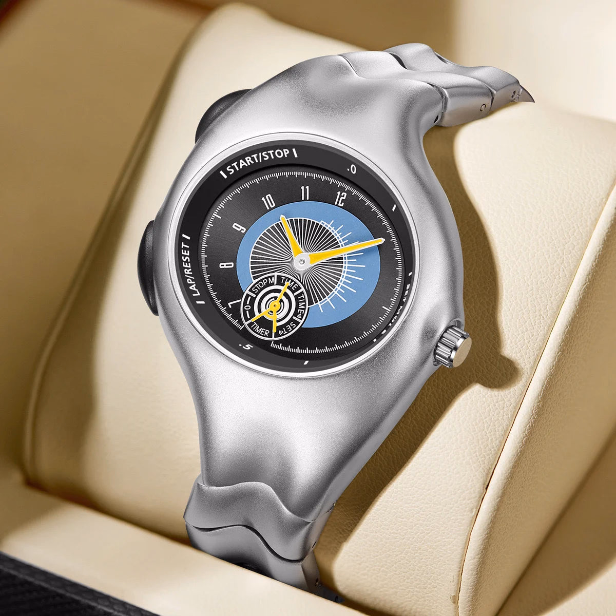 Vintage Y2K Retro Alloy Quartz Watch — image 6