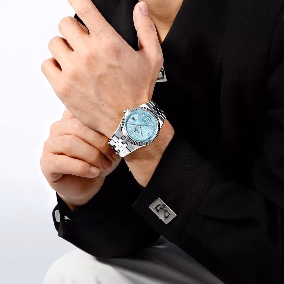 NAVIFORCE Men's Luxury Waterproof Wristwatch — image 2
