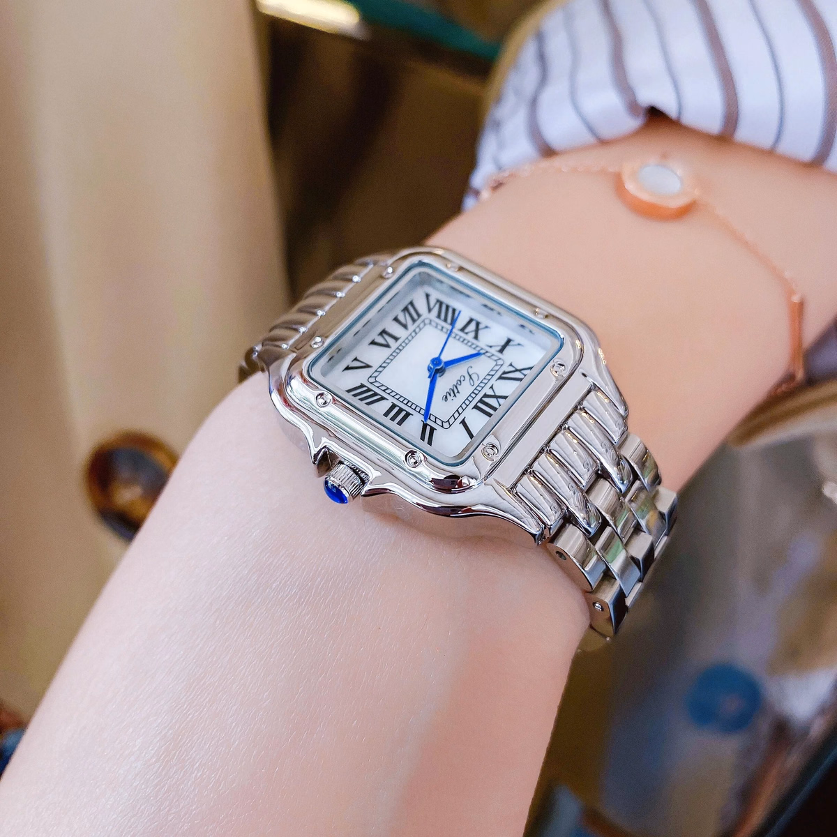 Scottie 9100 Luxury Women's Quartz Watch - Gold — image 4