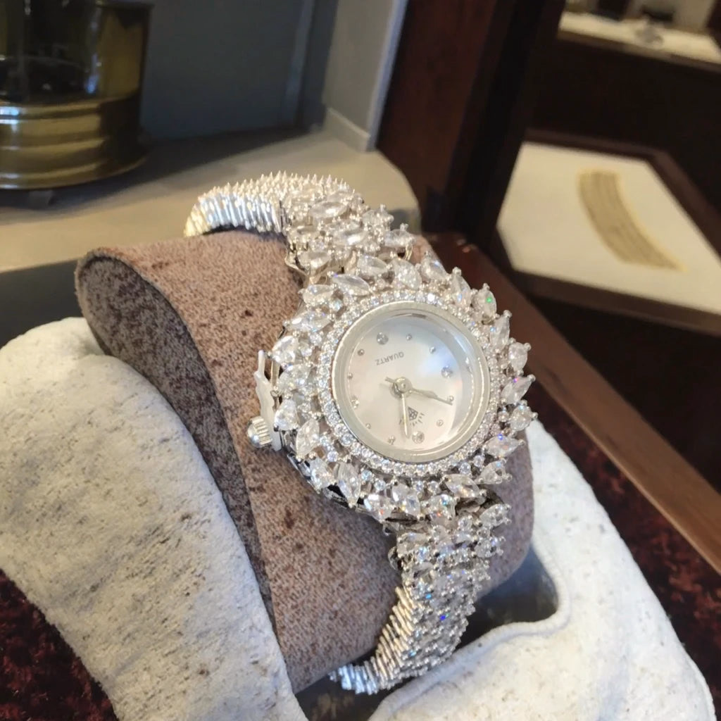 Elegant Zircon Quartz Women's Watch with LED & Steel Band — image 3