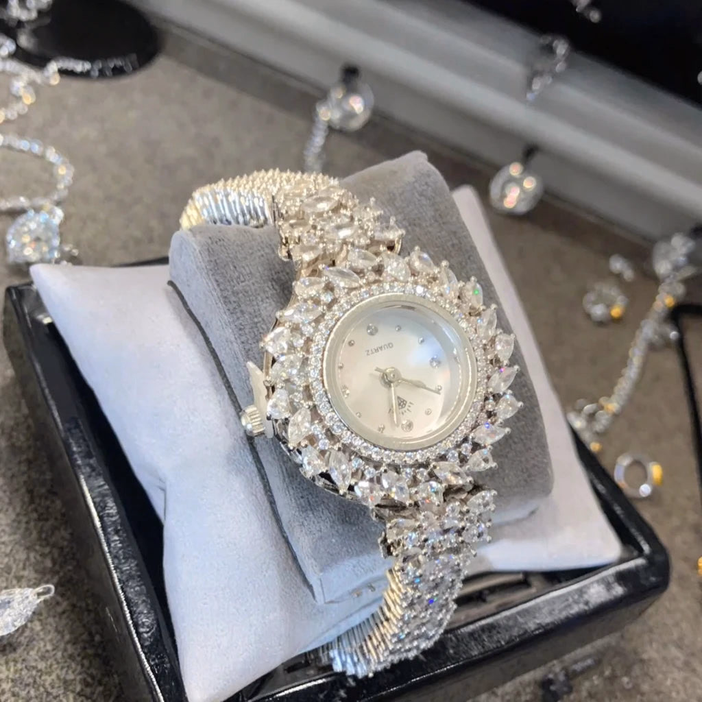 Elegant Zircon Quartz Women's Watch with LED & Steel Band — image 2