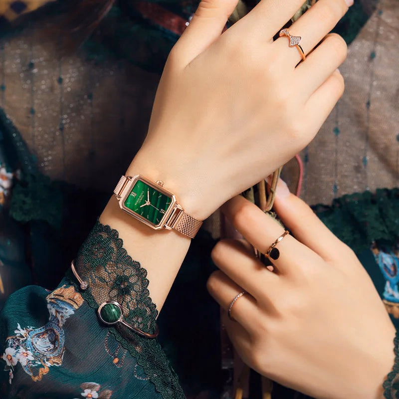 Wlisth S527 Luxury Green Dial Waterproof Watch — image 2