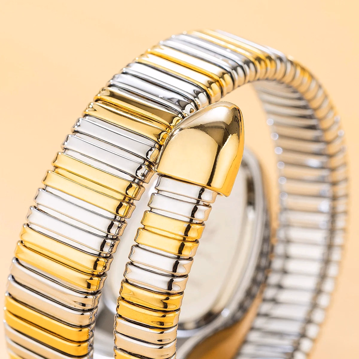 Luxury Snake-Shaped Quartz Watch for Women — image 5