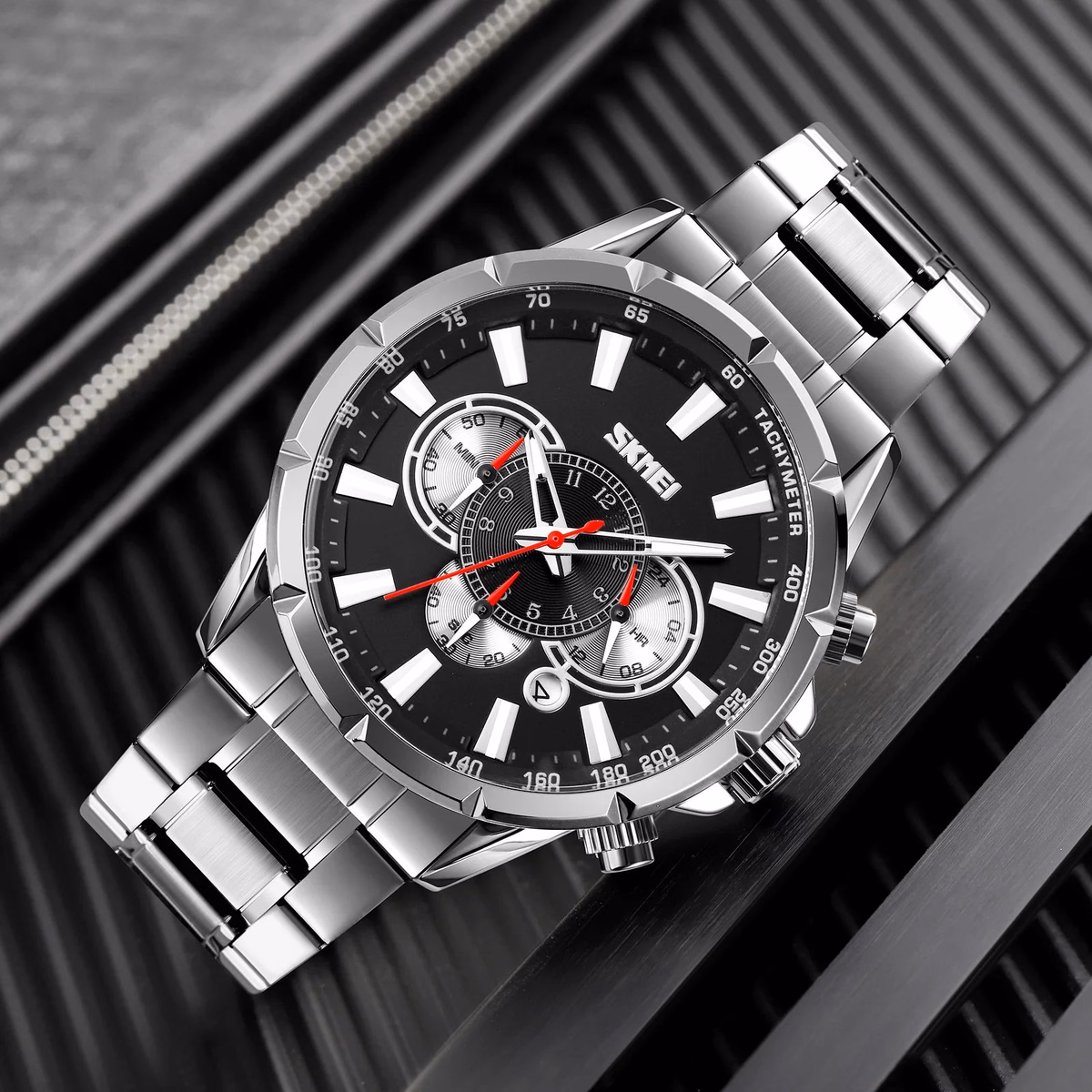 Men's Quartz Watch - High-End, Fashionable
